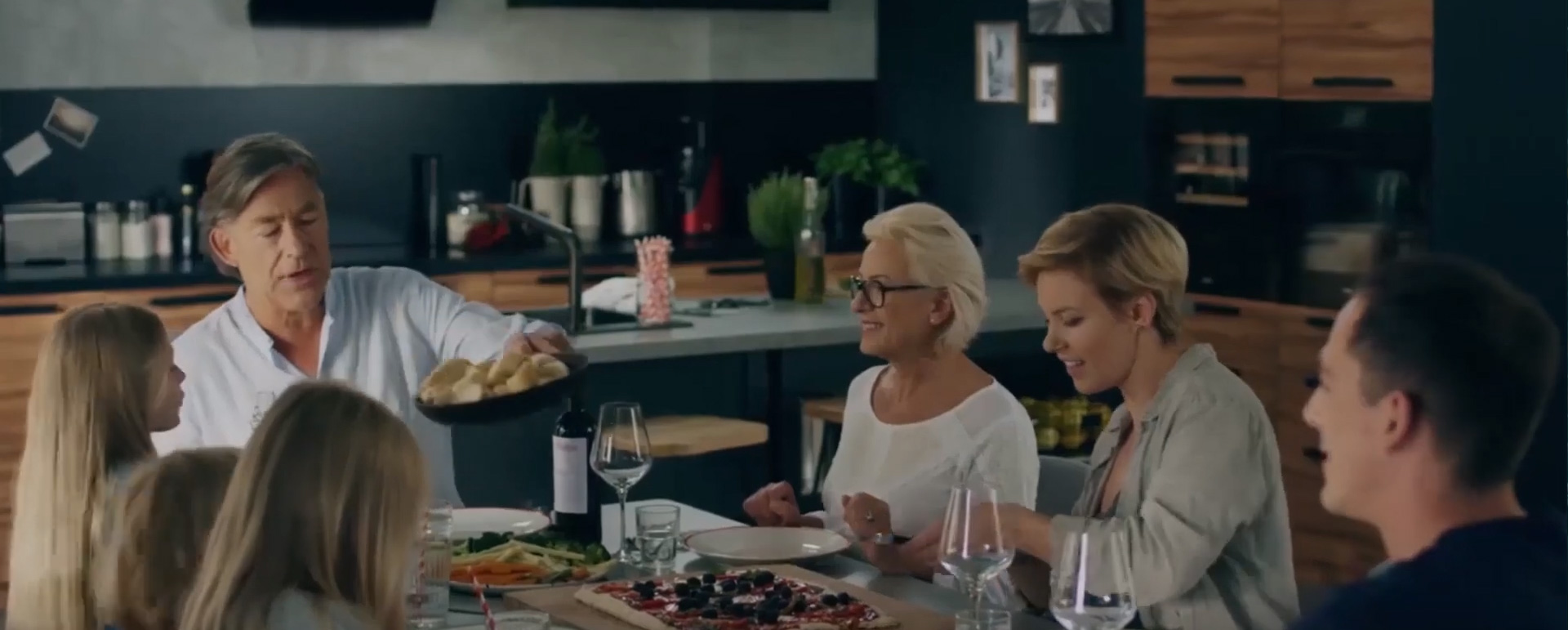 Pogledajte video zapis i saznajte više o Amica grupi